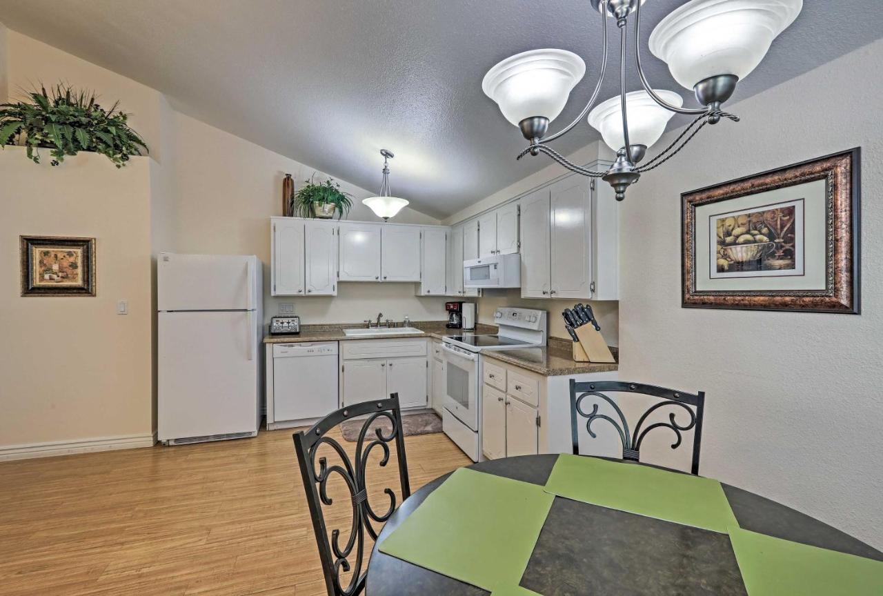 Flagstaff Townhome With Deck Easy Access Downtown! Ngoại thất bức ảnh